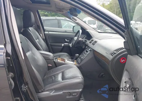 2010 Volvo Xc90 3.2 z USA, uszkodzony, nr VIN YV4982CZ3A1560075